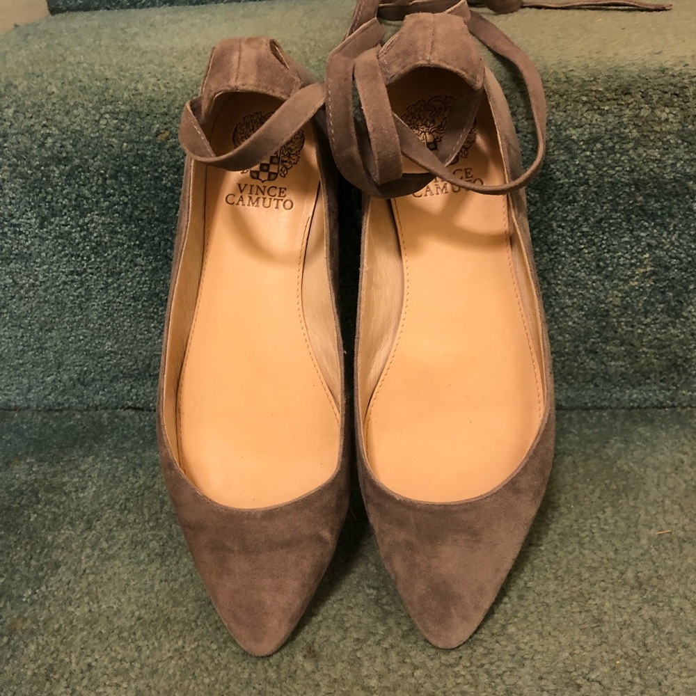 Vince Camuto flats